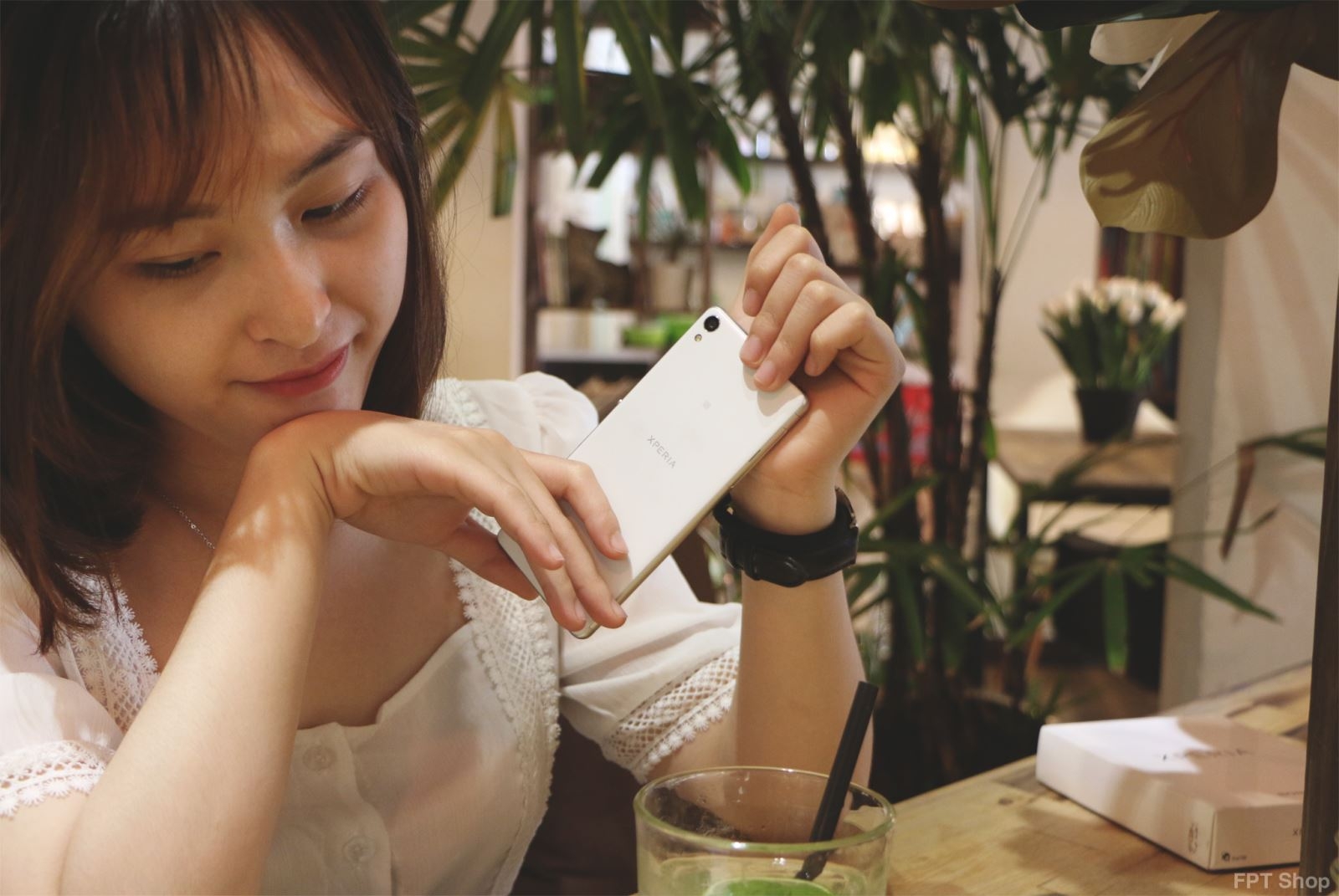 Xperia XA