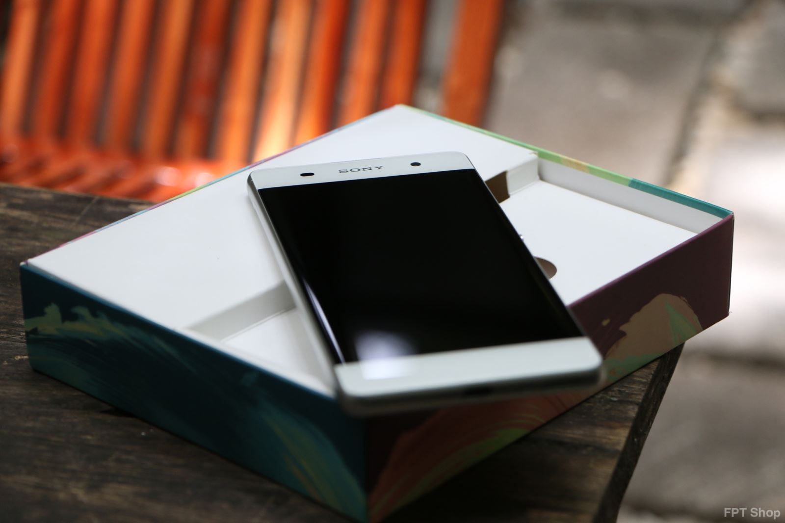 Xperia XA