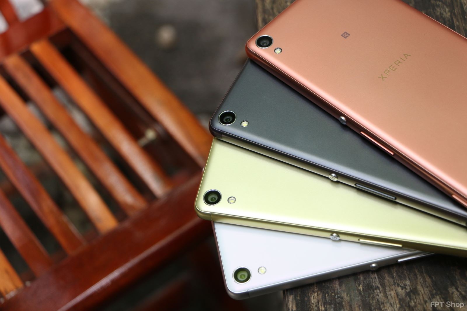 Xperia XA