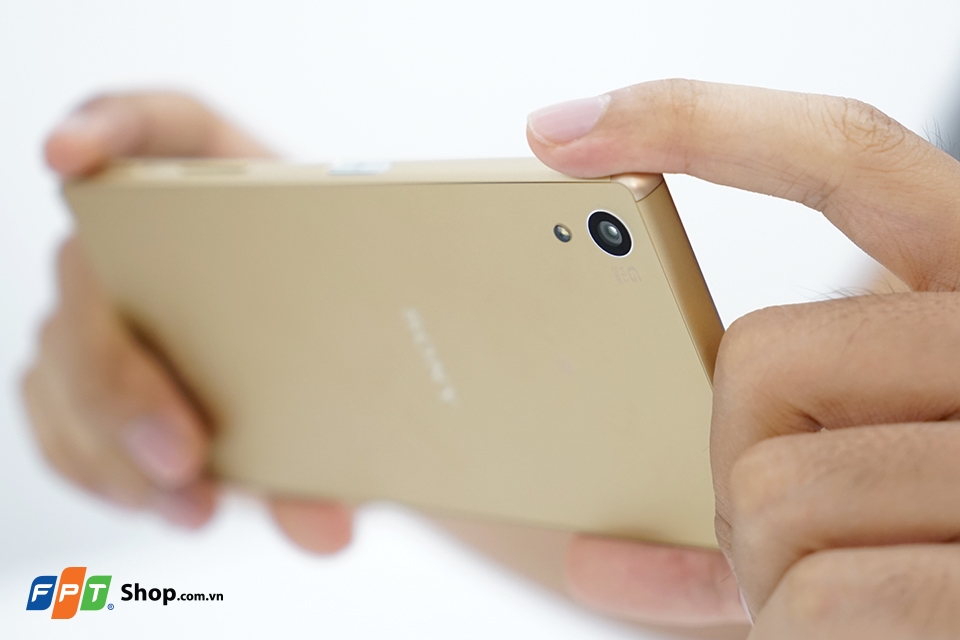 Đánh giá Sony Xperia Z5 Dual