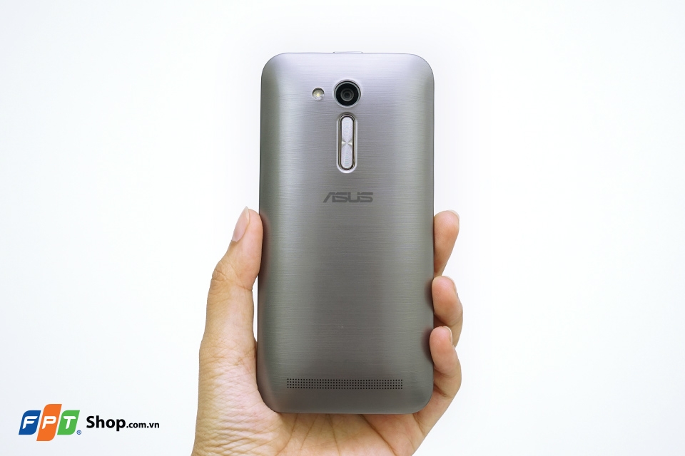 Mở hộp và trên tay Asus Zenfone Go (ZB452KG)