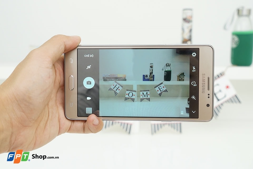 Vì sao Samsung Galaxy On7 đắt hàng?