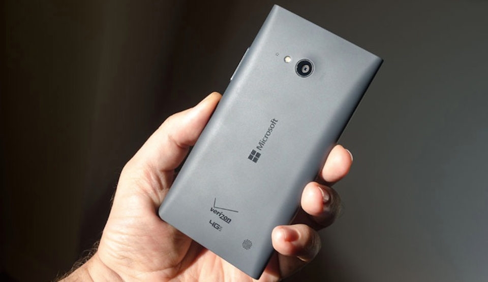 Lumia 640 và 735 tại Mỹ chính thức được cập nhật Windows 10 Mobile