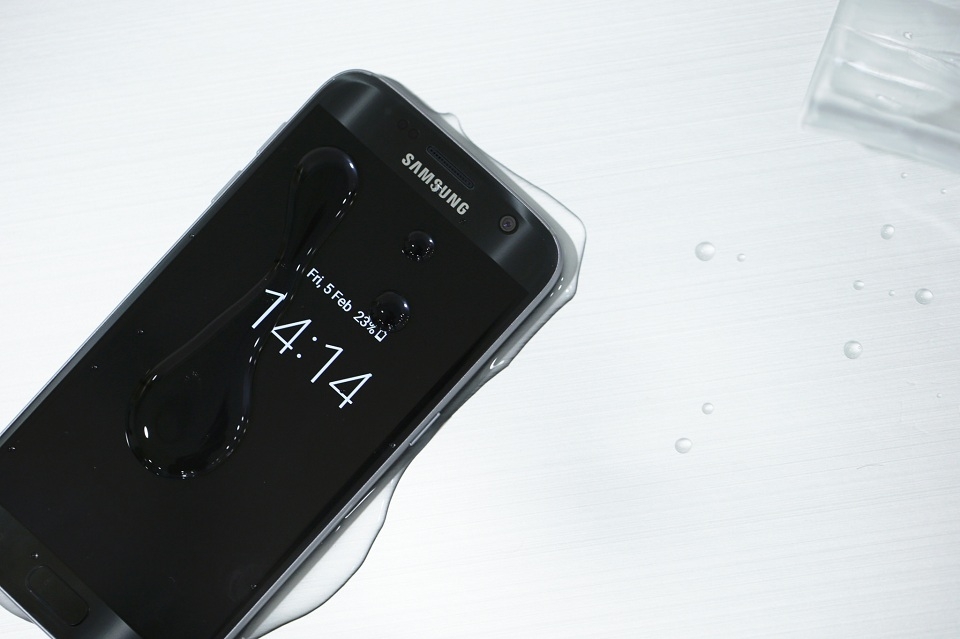 Những nâng cấp sáng giá trên Samsung Galaxy S7 và S7 edge