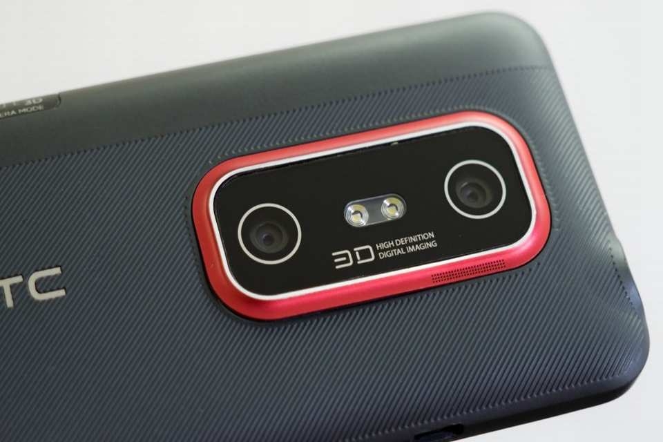 Những điện thoại độc đáo nhưng số phận hẩm hiu