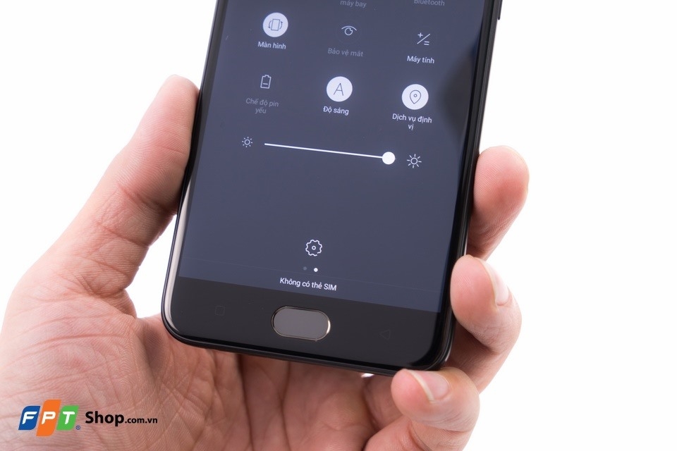 Với 5.5 triệu, OPPO F3 Lite có gì hấp dẫn?