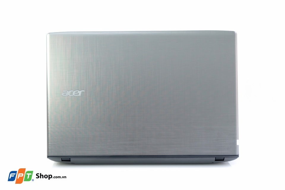 Trên tay Acer E5-757-5730: Màn hình Full HD, chip i5-7200U, giá cực tốt