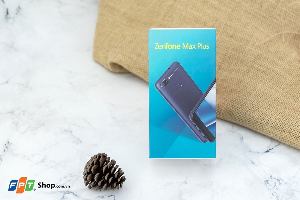 Mở hộp Asus Zenfone Max Plus: Màn hình 18:9, camera kép, pin khủng giá chỉ 5.5 triệu