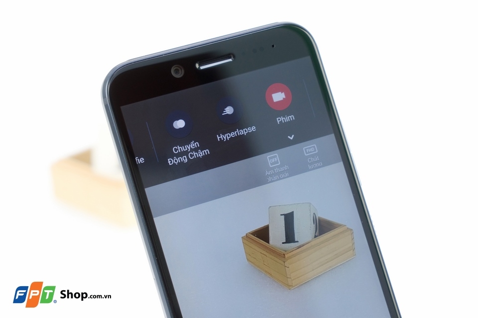 Đánh giá HTC 10 Evo