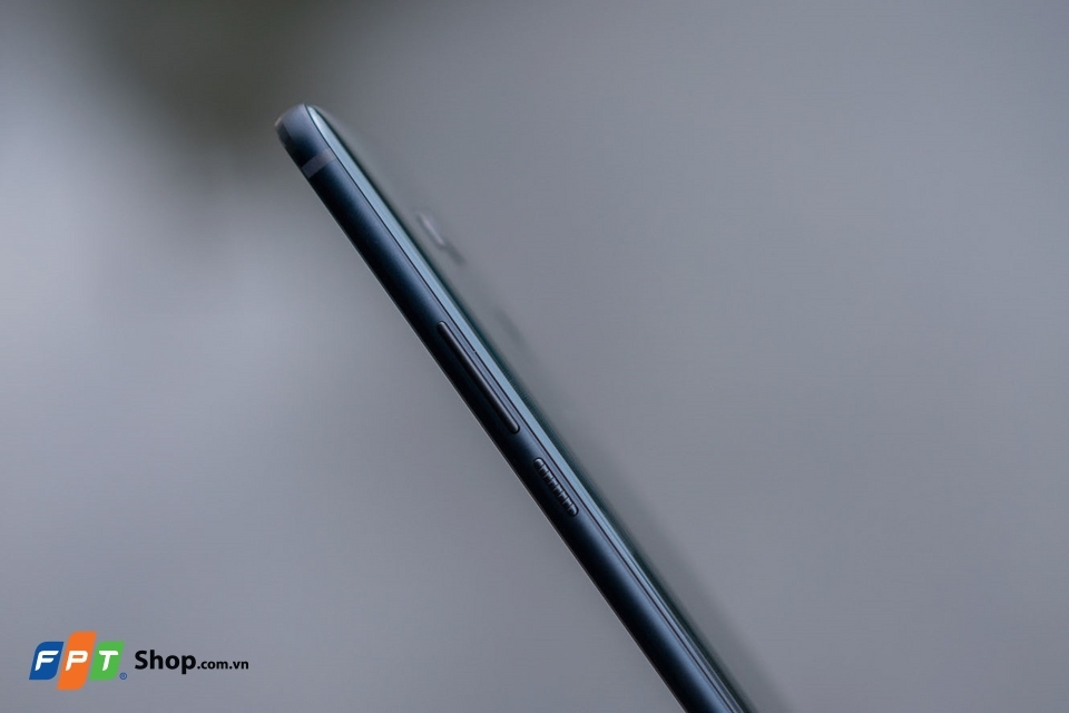 Trên tay HTC U11 Plus đầu tiên tại Việt Nam