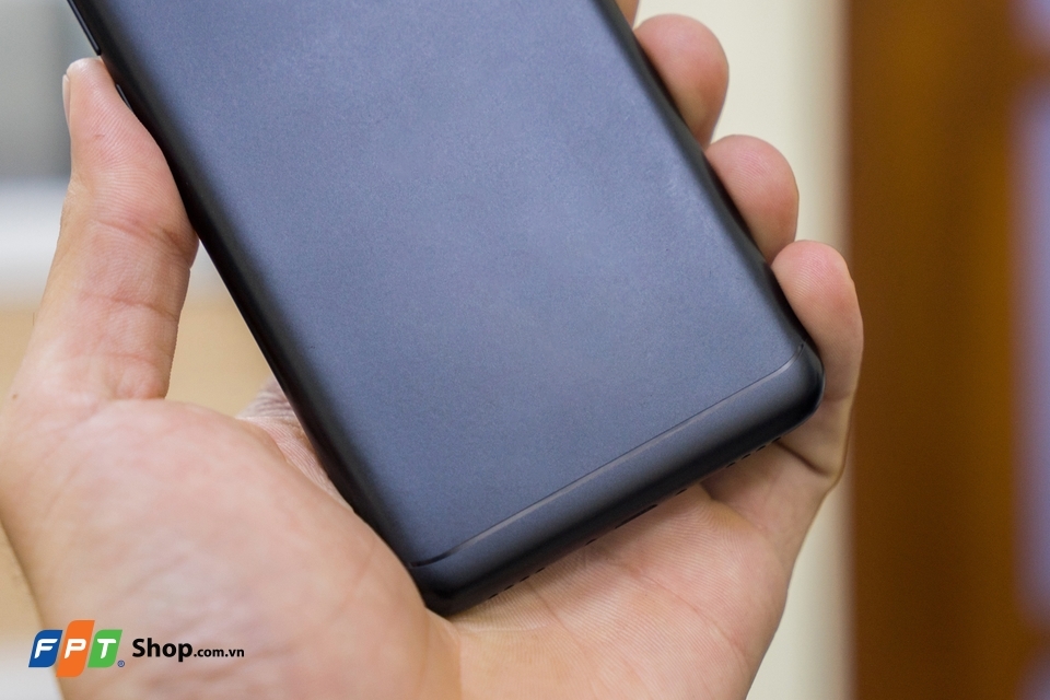 Trên tay Meizu M6: smartphone giá rẻ đáng mua