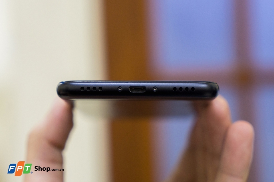 Trên tay Meizu M6: smartphone giá rẻ đáng mua