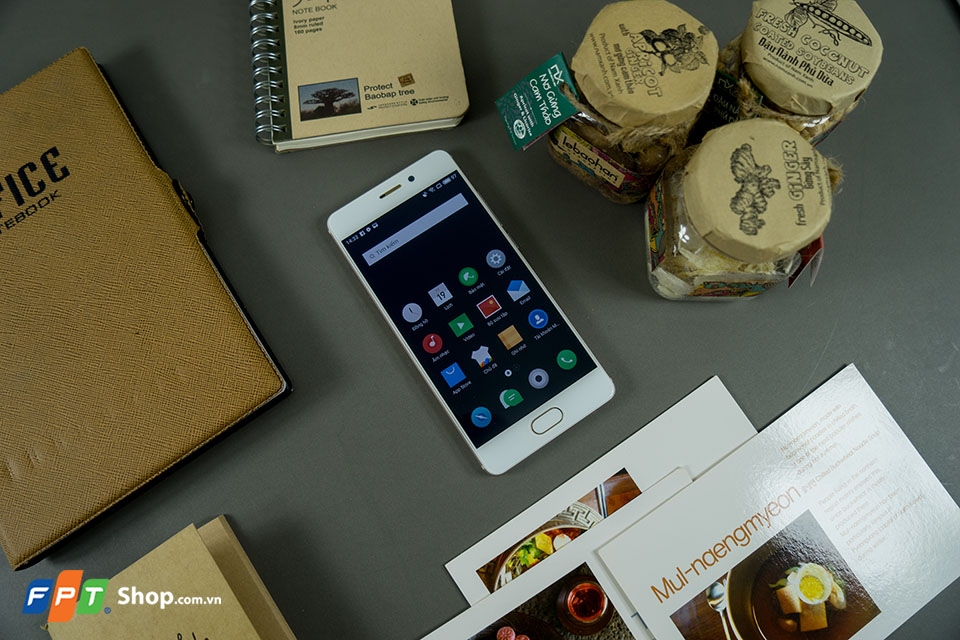 Trên tay Meizu Pro 7