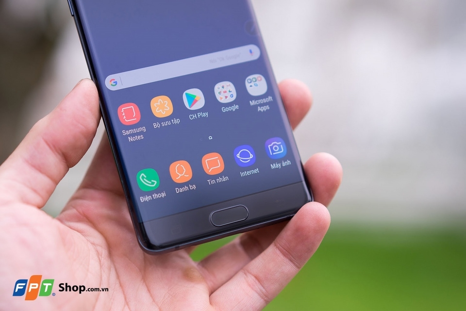 Đập hộp và trên tay Galaxy Note FE: Món quà tri ân ý nghĩa cho Note Fan