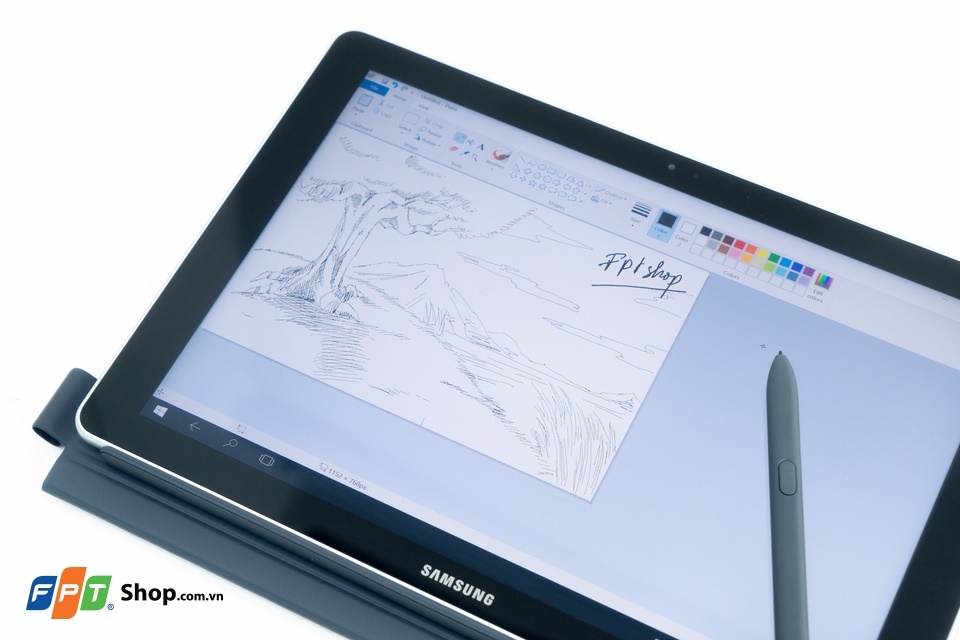 Trên tay Samsung Galaxy Book: Đối thủ nặng ký của Apple iPad