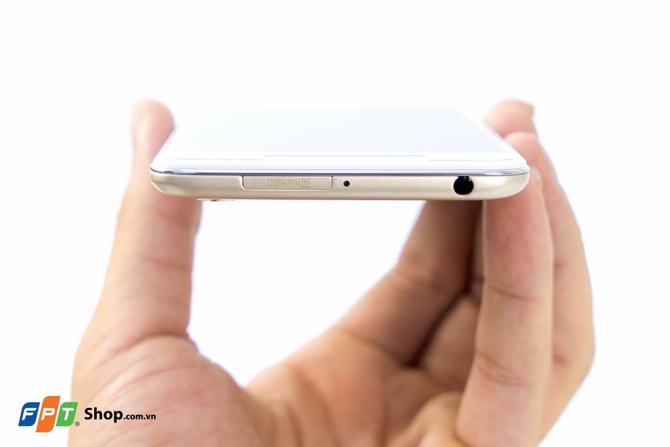 Trên tay Vivo Y55s Trên tay Vivo Y55s