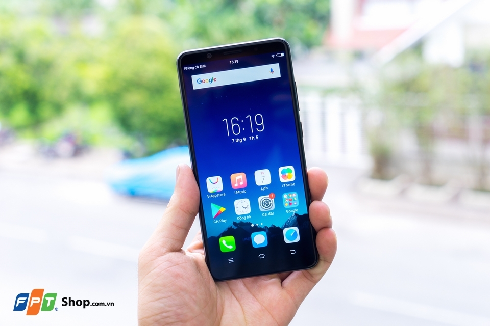 Đánh giá Vivo V7 Plus: Camera 24MP, Snapdragon 450