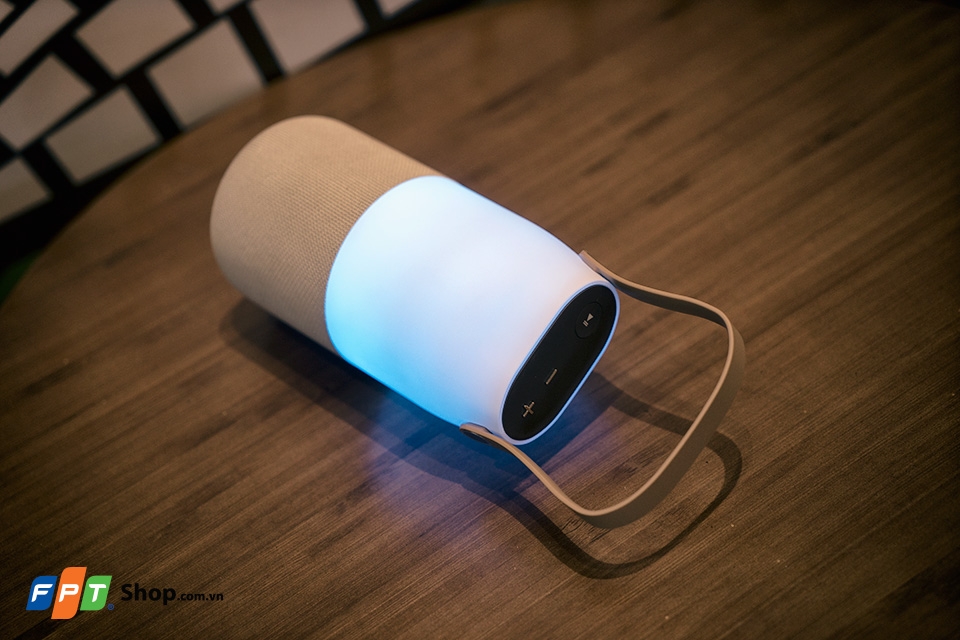 Các tính năng của Wireless Speaker Bottle Design