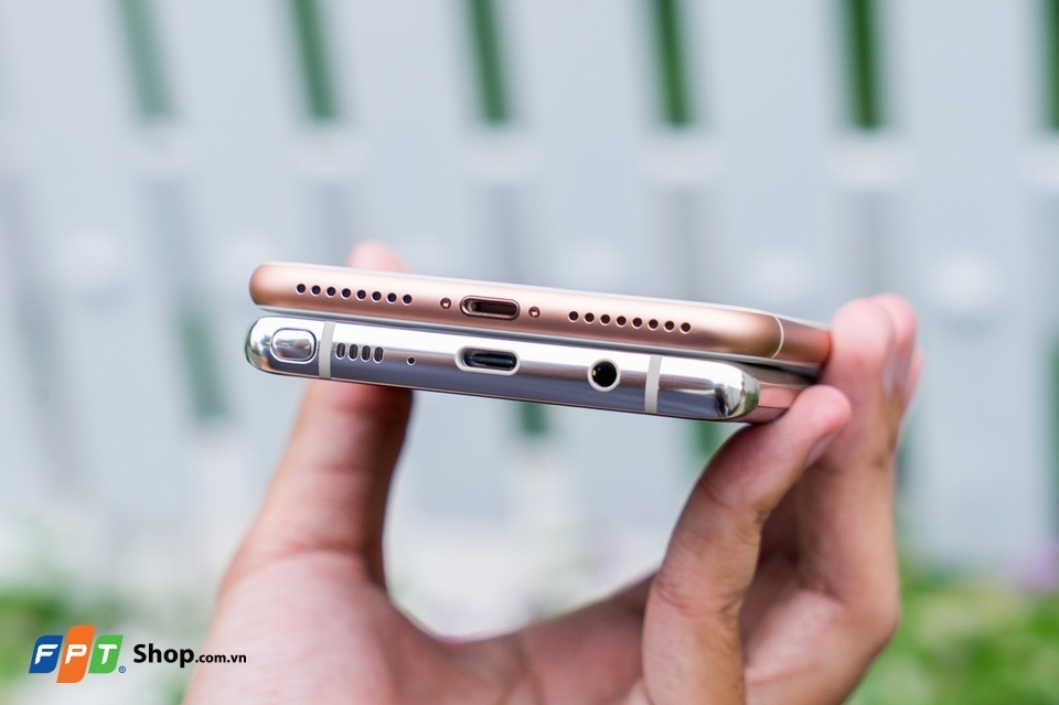 iPhone 8 Plus đọ dáng với Galaxy Note 8: Đỉnh cao của thiết kế