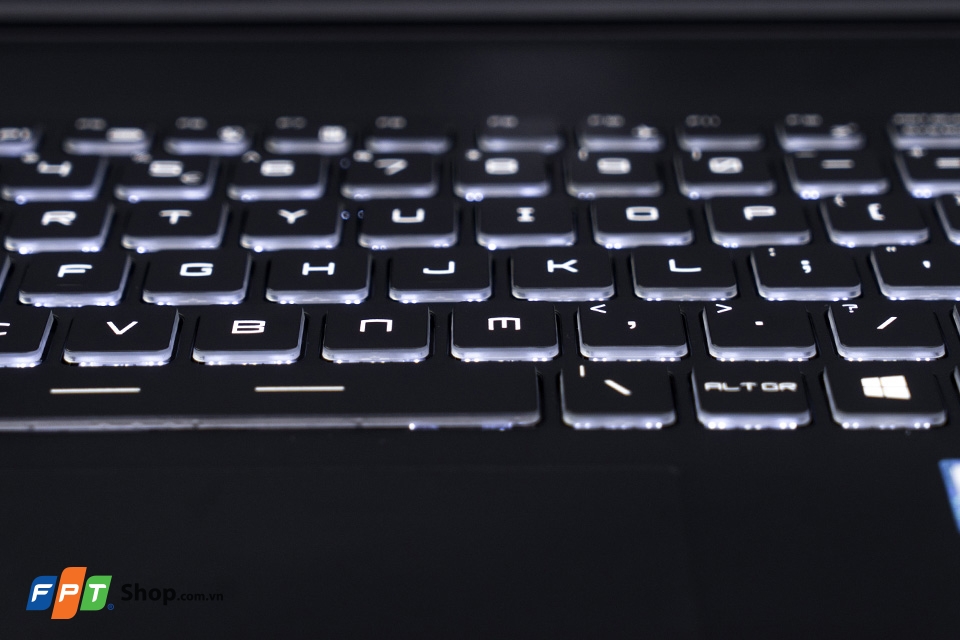 MSI GL62-7RD: Chiếc laptop trong mơ của game thủ