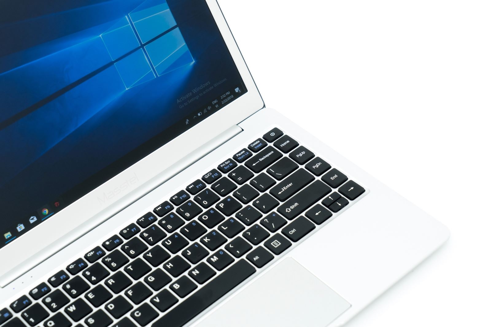 Trên tay Masstel L133