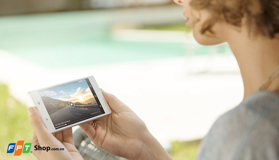 Xperia XZ, Xperia XA FPT Shop giảm giá “chạm sàn” lên đến 2 triệu đồng cho Sony Xperia XZ và Xperia XA