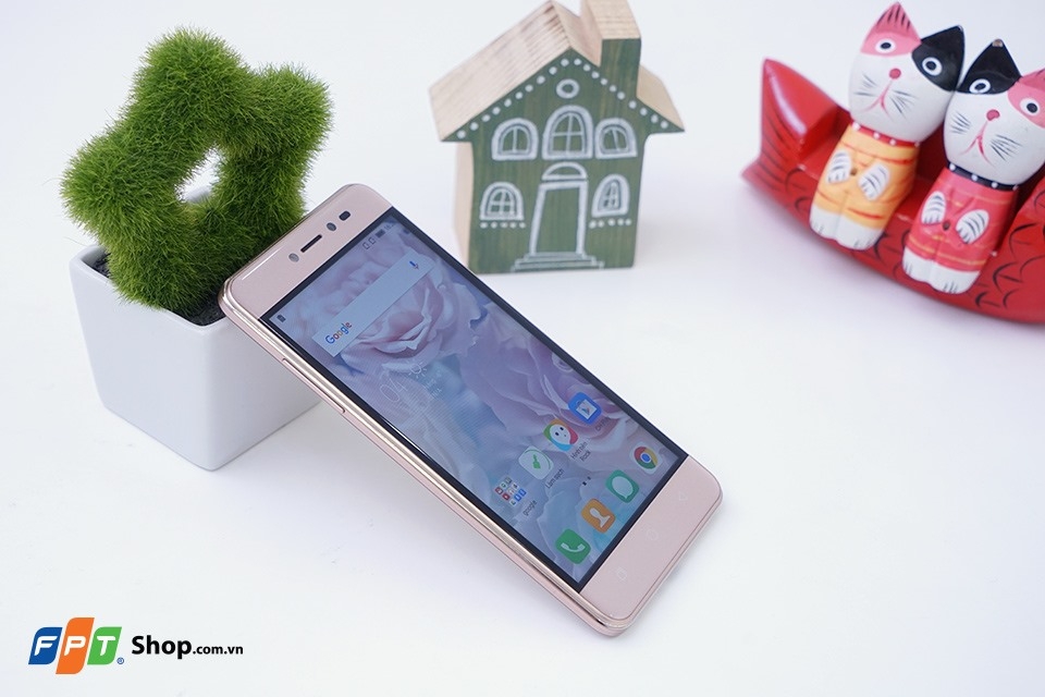 Coolpad giảm sâu 500.000 đồng khi mua tại FPT Shop