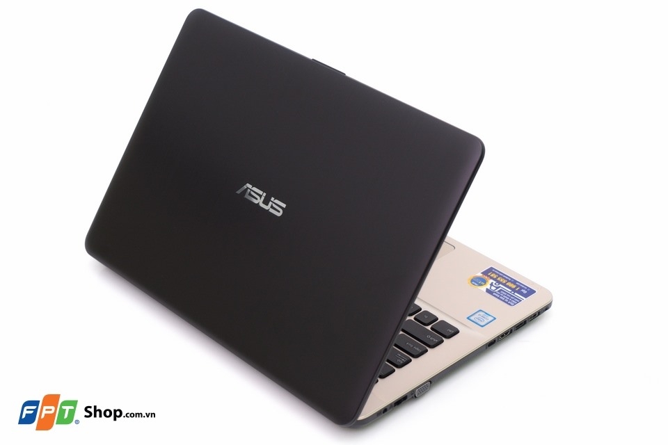 Nhận ngay siêu phẩm Galaxy S8 mỗi tuần khi mua laptop tại FPT Shop