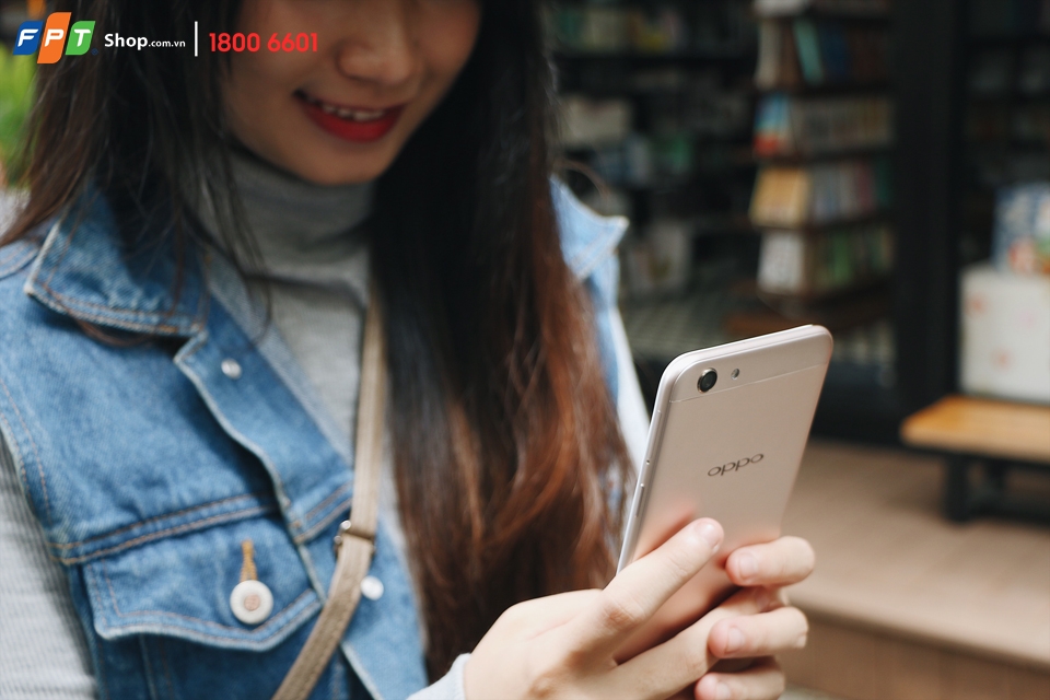 FPT Shop tung giá mới siêu hấp dẫn cho OPPO F3 chỉ 6.990.000 đồng