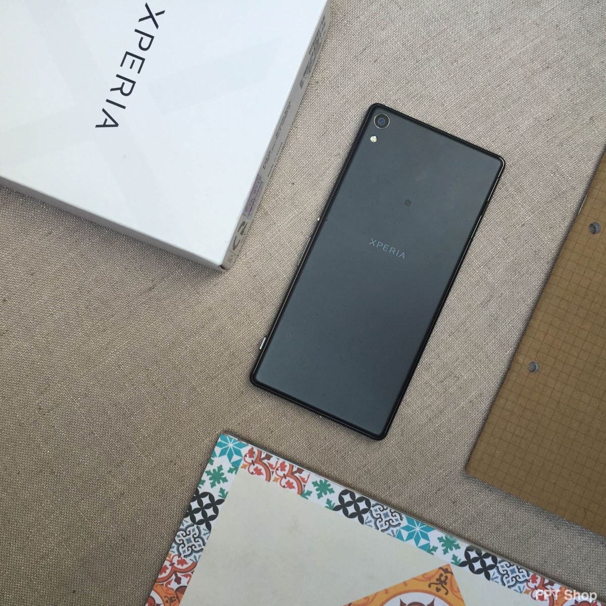 Sony Xperia XA đẹp ấn tượng