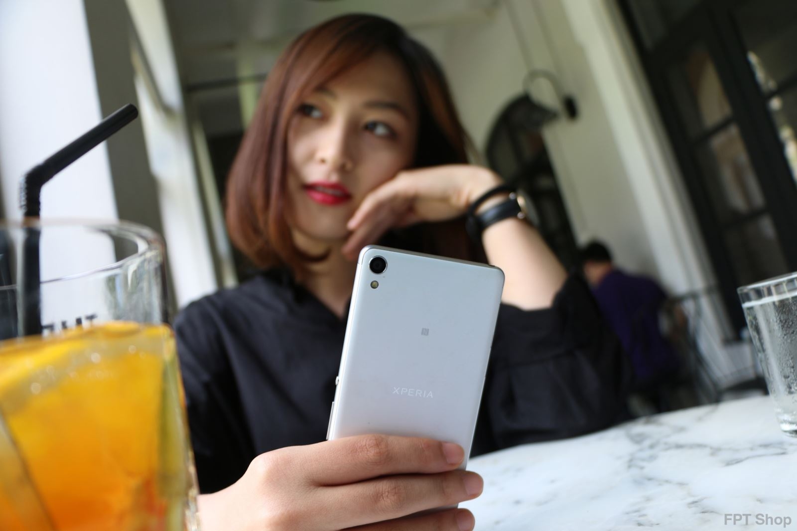 Sony Xperia XZ và XA FPT Shop tặng đến 2 triệu đồng cho khách hàng mua Sony Xperia XZ và Xperia XA