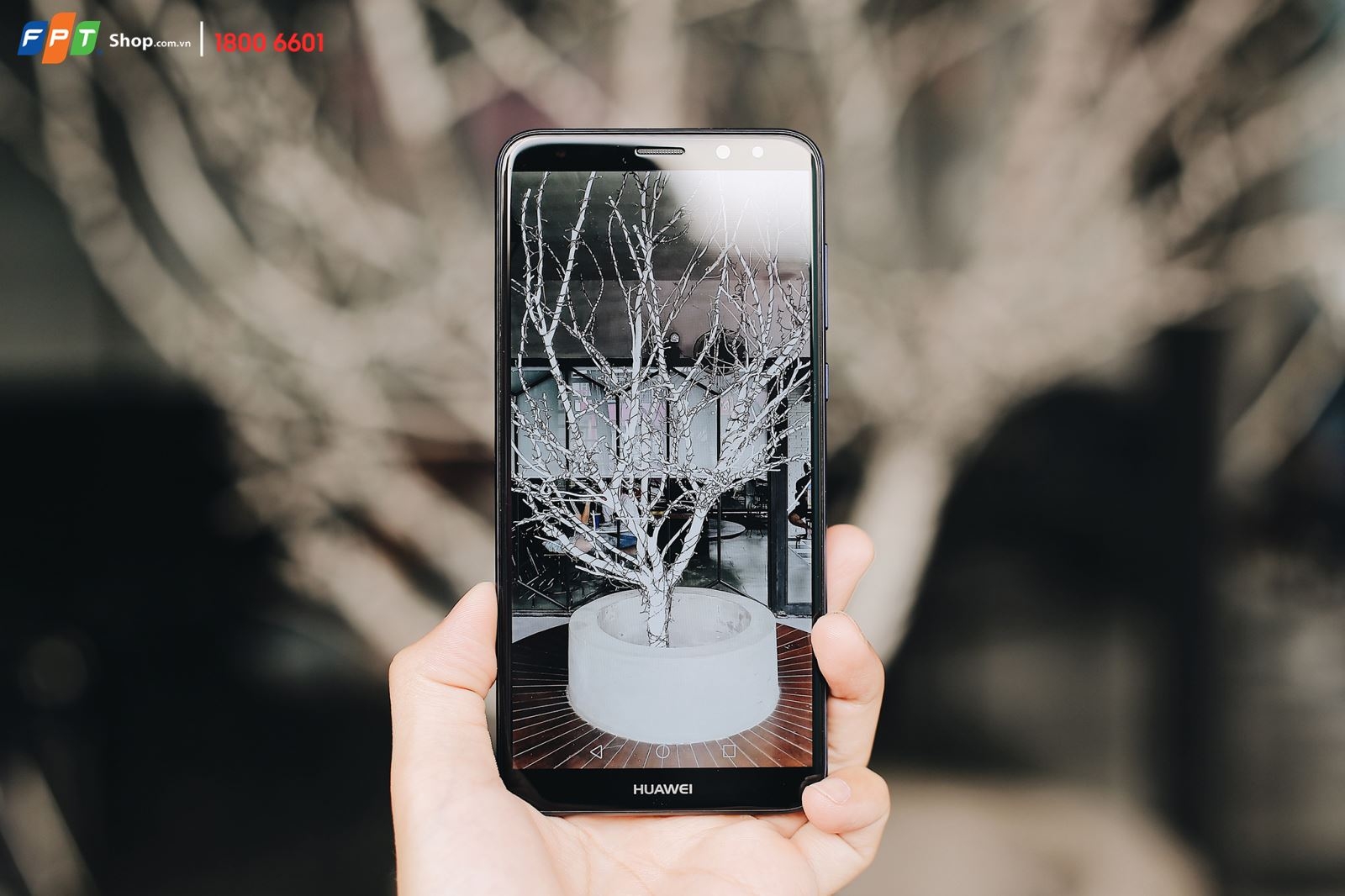 Nhận thêm sạc dự phòng Yoobao 10.000mAh khi mua Huawei Nova 2i tại FPT Shop