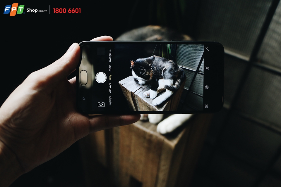Mua OPPO nhận bộ quà thể thao cực “xịn” tại FPT Shop