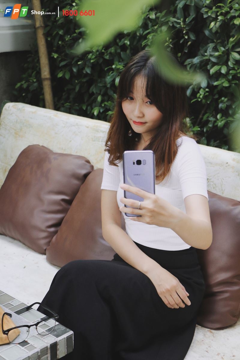 Ngập tràn quà tặng khi chọn mua smartphone tràn màn hình thời thượng tại FPT Shop