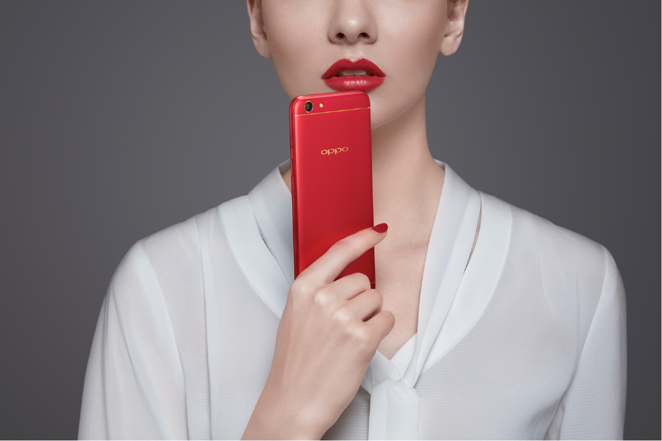 OPPO F3 Red bất ngờ lộ diện với giá sốc chỉ 6,99 triệu đồng
