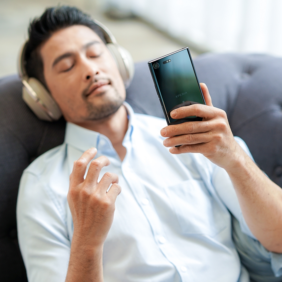 Sony Xperia XZ Premium FPT Shop giảm sâu 3 triệu đồng cho nhân viên FPT khi mua Sony Xperia XZ Premium