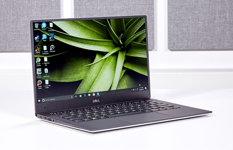 Trải nghiệm buổi tối lãng mạn ở nhà hàng 5 sao khi mua laptop Dell tại FPT Shop