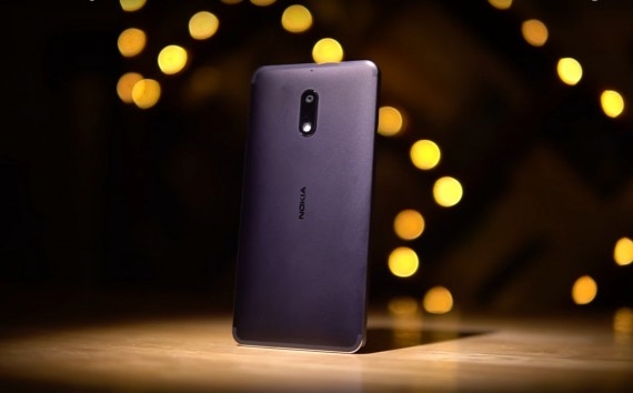 Flagship Nokia 8 giảm giá “hot” 1 triệu đồng tại FPT Shop