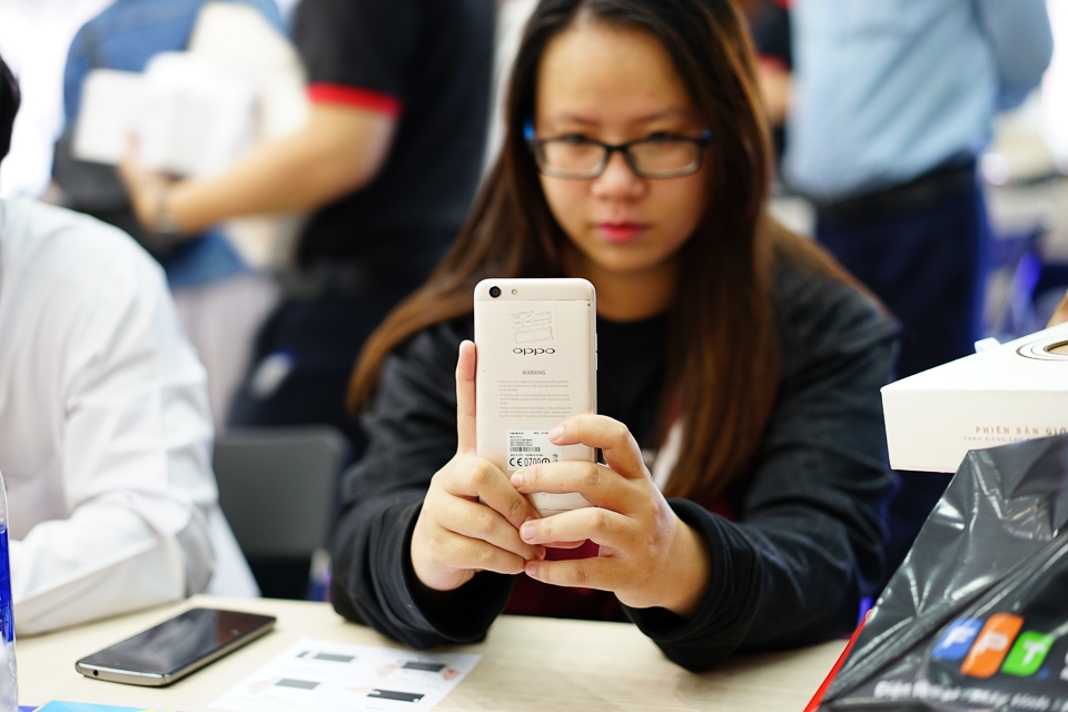 OPPO F3 (Ảnh 1)