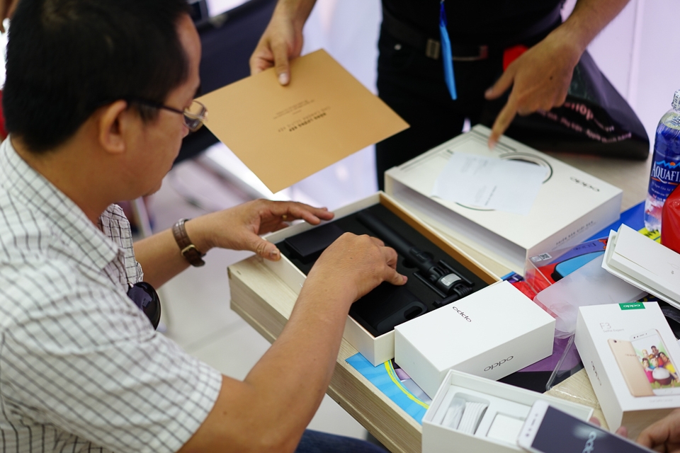 OPPO F3 (Ảnh 16)