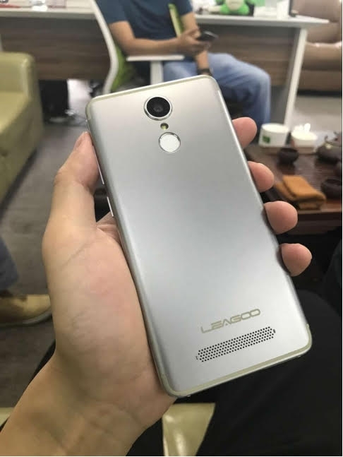 Leagoo M5 Edge (Ảnh 1)