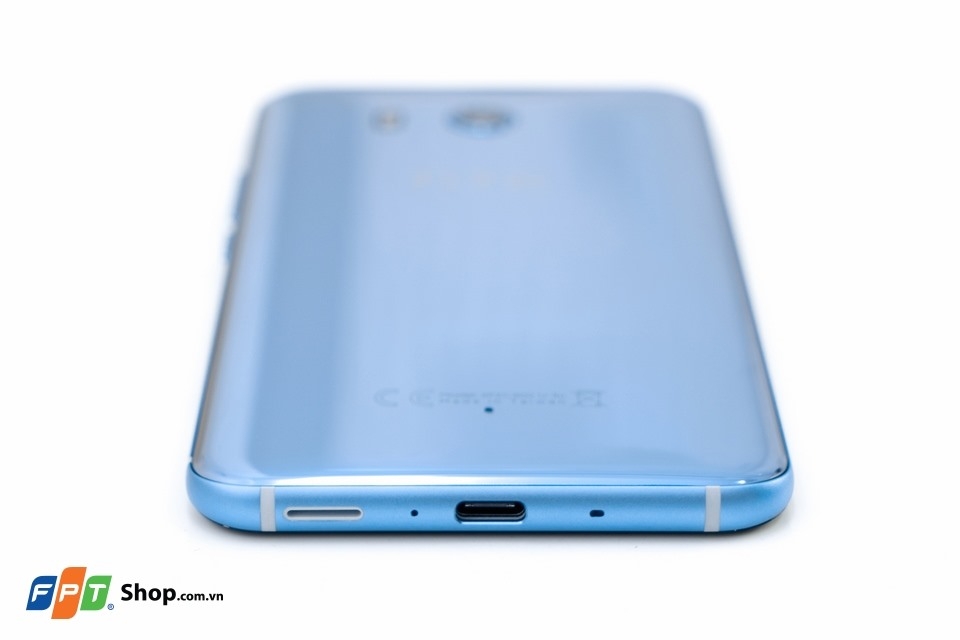 HTC U11 (ảnh 4)