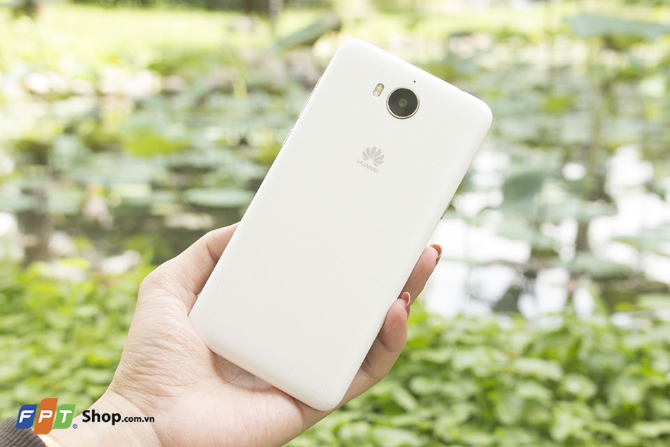 Trên tay Huawei Y5 2017: Smartphone giá dưới 3 triệu (Ảnh 10)