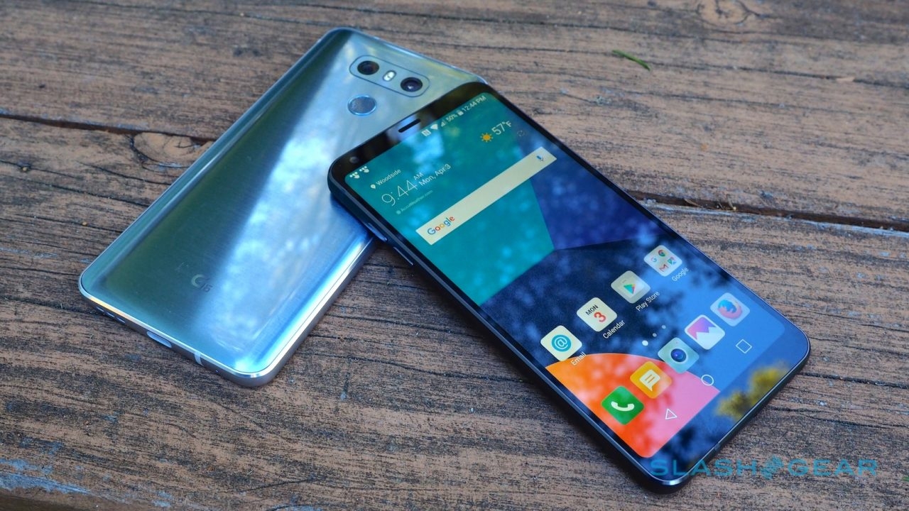 Top 5 smartphone không viền nửa đầu 2017 (ảnh 12) Top 5 smartphone không viền nửa đầu 2017 (ảnh 12)