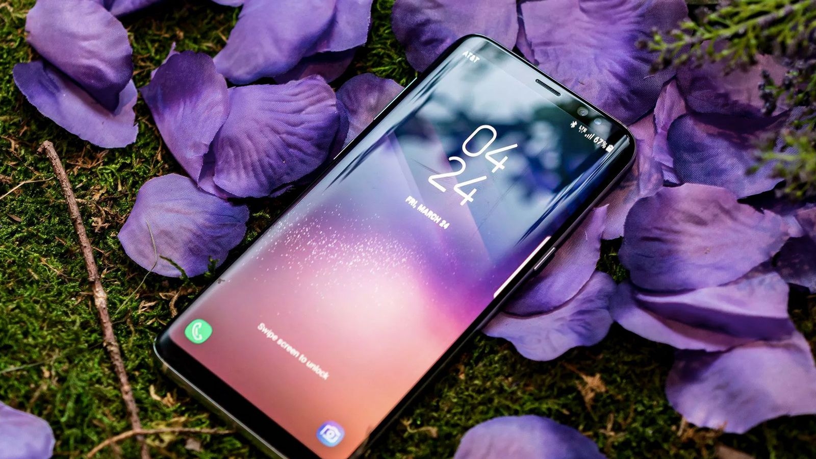 Top 5 smartphone không viền nửa đầu 2017 (ảnh 3) Top 5 smartphone không viền nửa đầu 2017 (ảnh 3)
