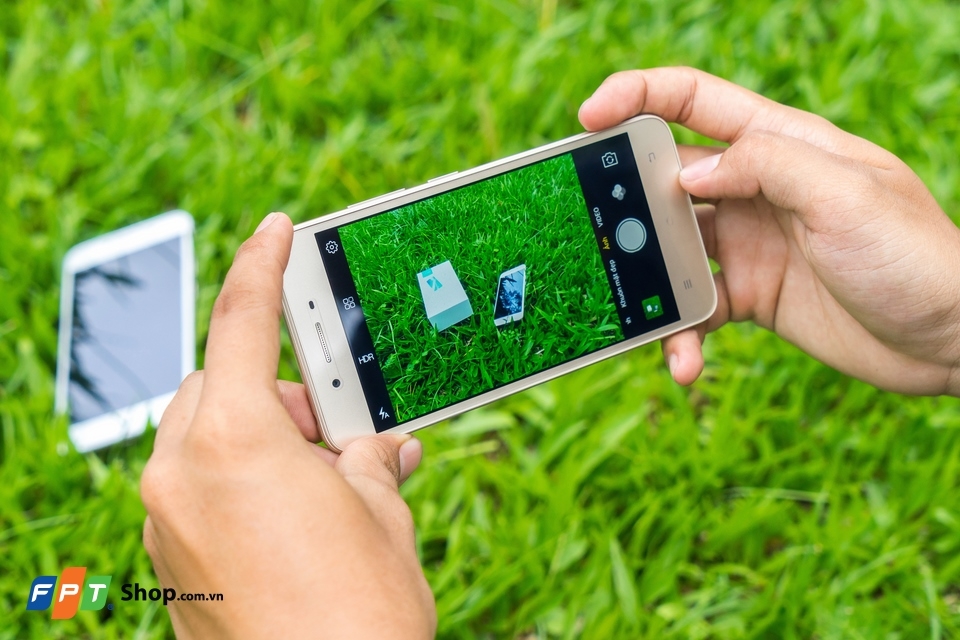 Mở hộp và trên tay Vivo Y53: Snapdragon 425, giá rẻ (Ảnh 5)