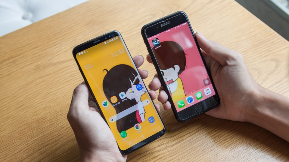 Samsung Galaxy S8 khoe dáng cùng Apple iPhone 7 (Ảnh 8) Samsung Galaxy S8 khoe dáng cùng Apple iPhone 7 (Ảnh 8)
