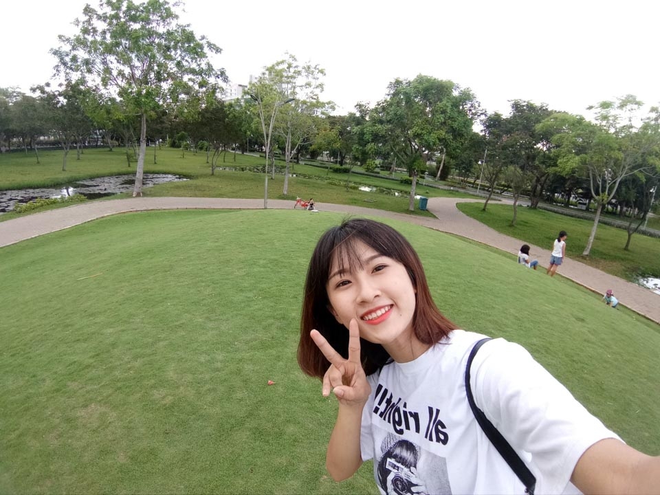 Dạo phố hồ Bán Nguyệt cùng chuyên gia selie OPPO F3 (Ảnh 5)