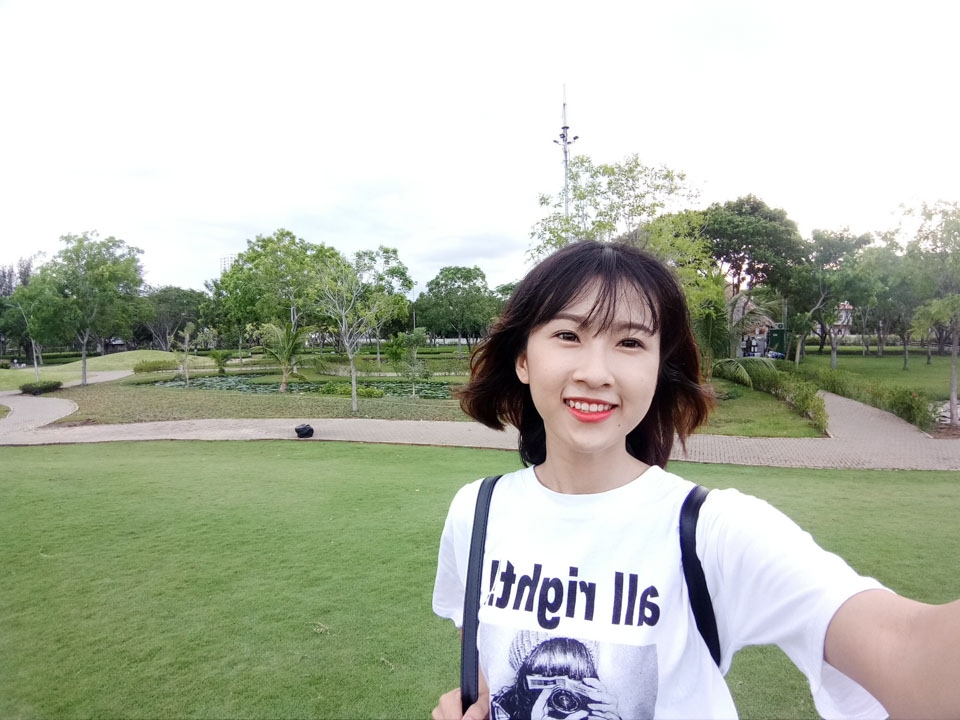 Dạo phố hồ Bán Nguyệt cùng chuyên gia selie OPPO F3 (Ảnh 18)