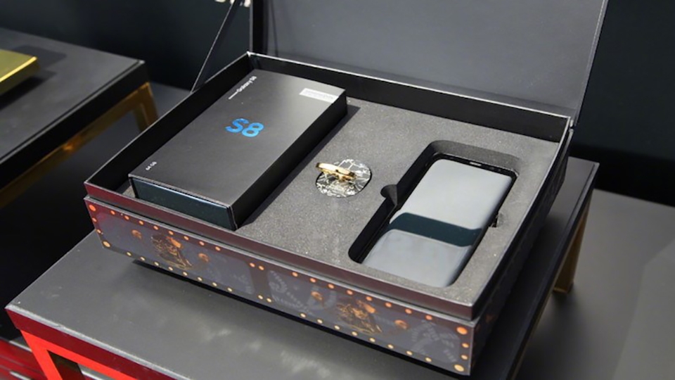 Galaxy S8 Pirates of the Caribbean Special Edition Galaxy S8 Pirates of the Caribbean Special Edition